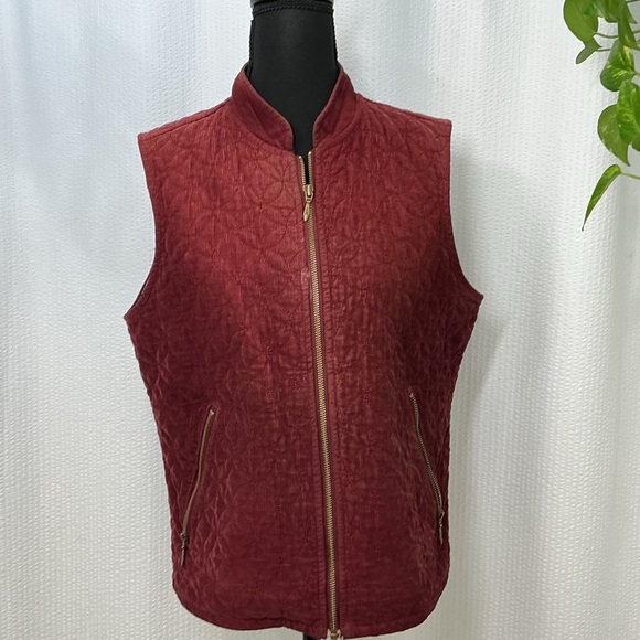 Eddie Bauer Floral Red Vest - Picture 3 of 8
